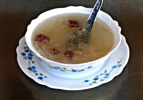 A Delicious Spicy Bird's Nest Soup Recipe
